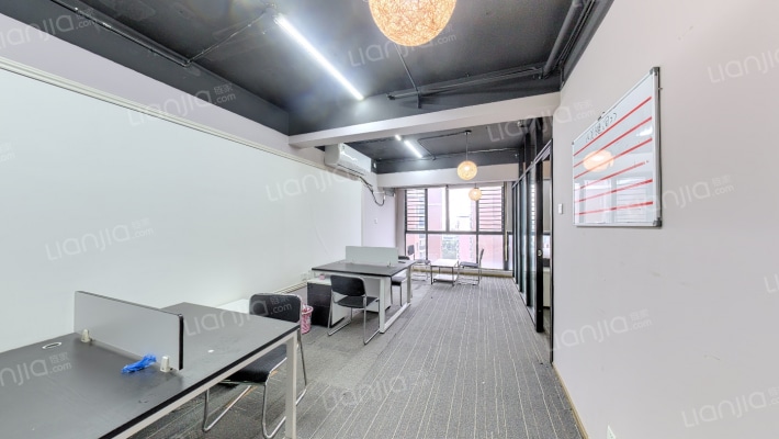 标志商务中心二手房实景图