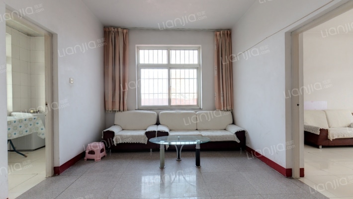 警察公寓二手房实景图