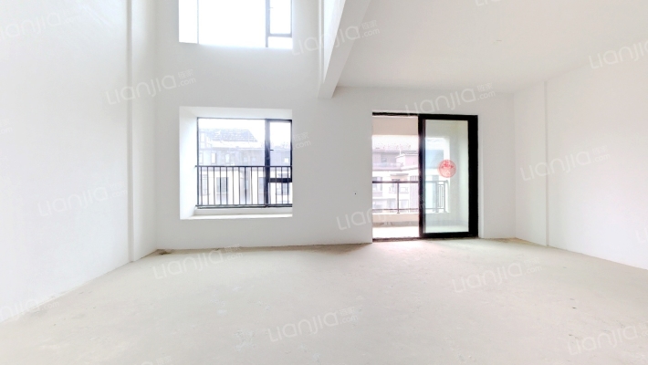 新城璞樾门第二手房实景图