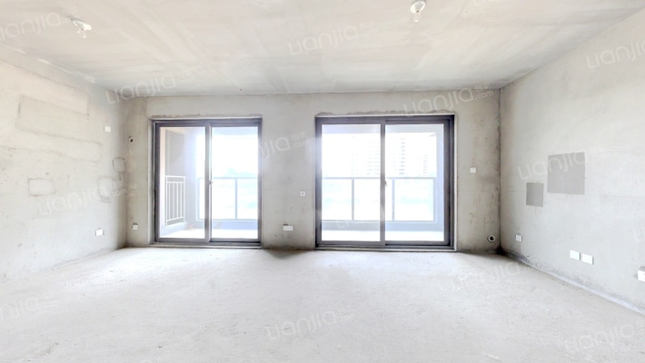 均和玖溪二手房实景图