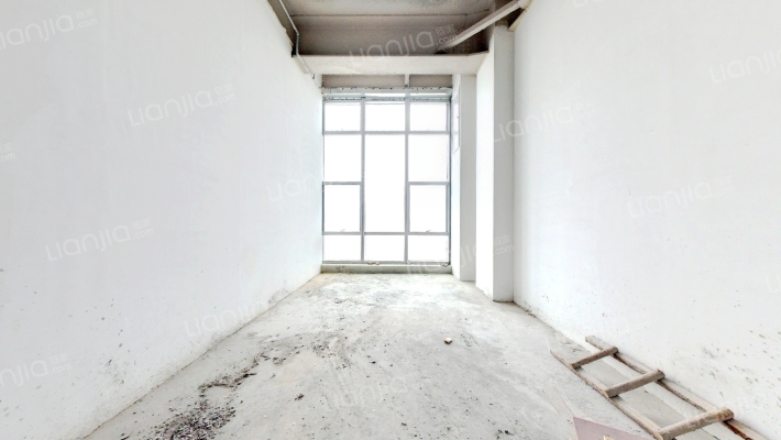 天际东方二手房实景图