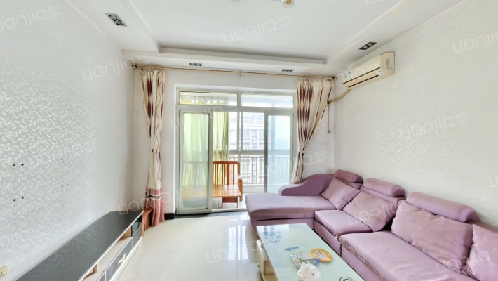 高朋花园二手房实景图