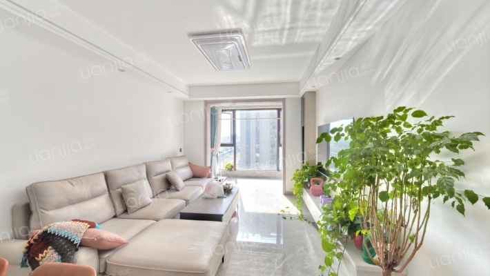 新兴岚湾二期二手房实景图