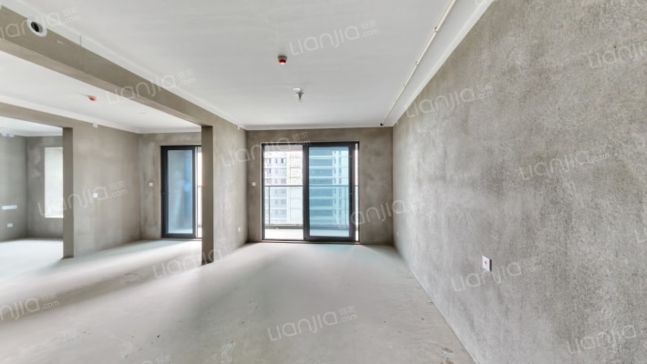 绿城金茂·凤悦印湖二手房实景图