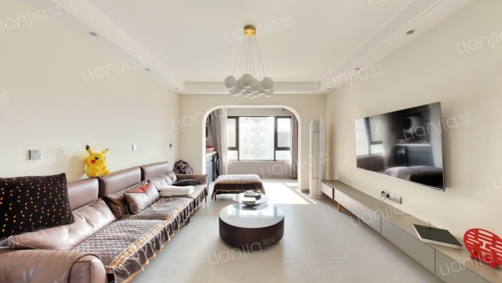 晶宫天悦东区二手房实景图