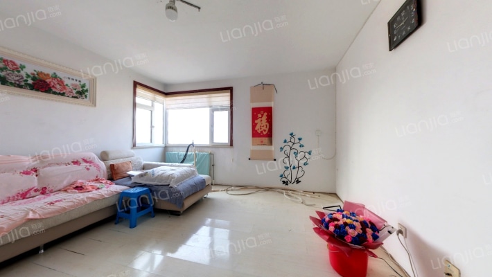 福临万家一期B区二手房实景图