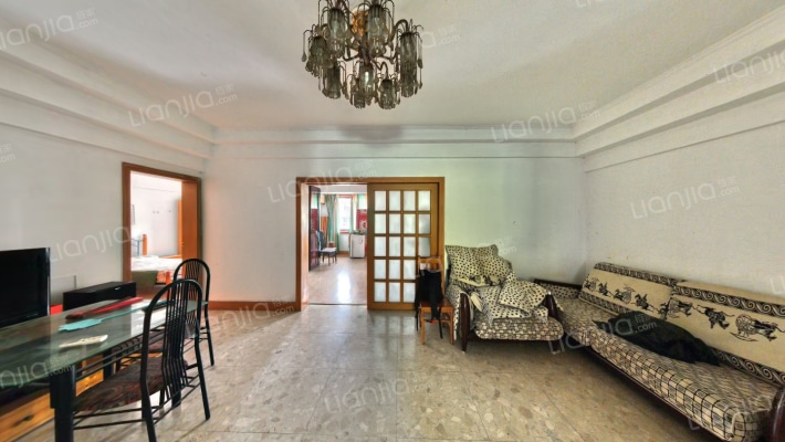 东新街5号二手房实景图