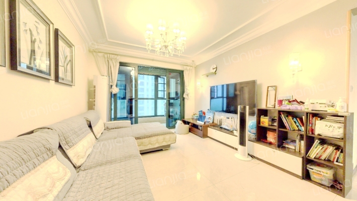 恒大绿洲四期二手房实景图