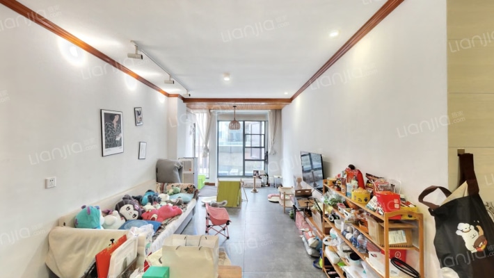 悠活公园二手房实景图