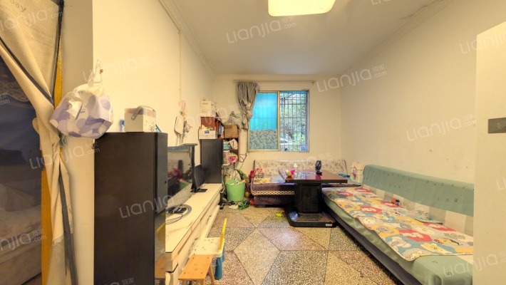 三民东路24号二手房实景图