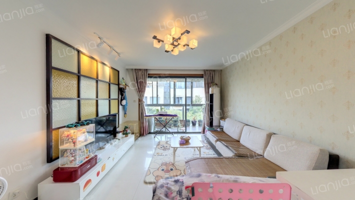 万科假日风景100弄二手房实景图