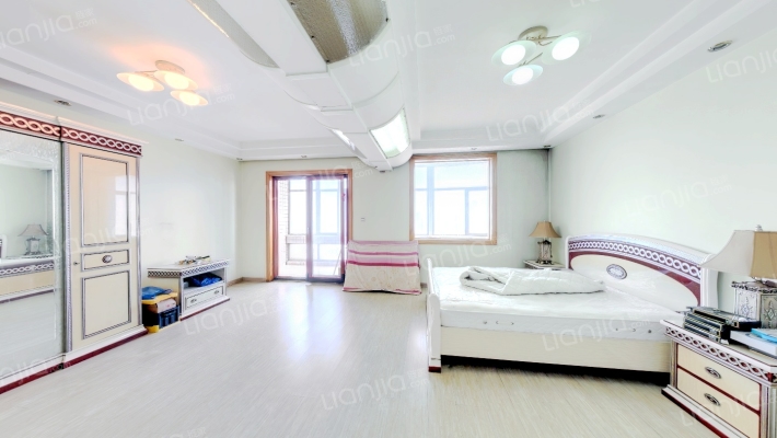 太阳居公寓二手房实景图