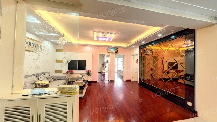 盈佳城市经典花苑二手房实景图