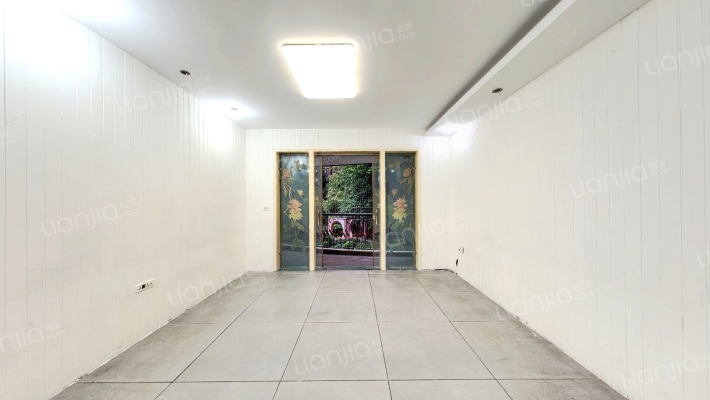 金阳闲庭居二手房实景图