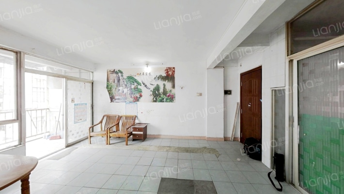 龙秀街二手房实景图