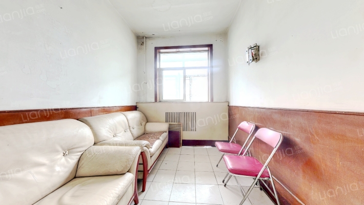 第八人民医院宿舍二手房实景图