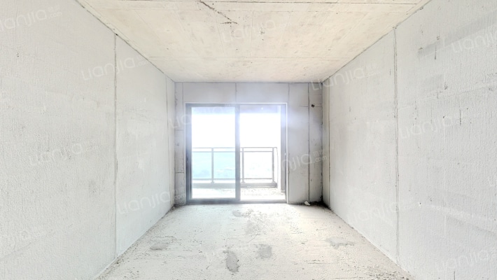 融创滨江粤府二手房实景图