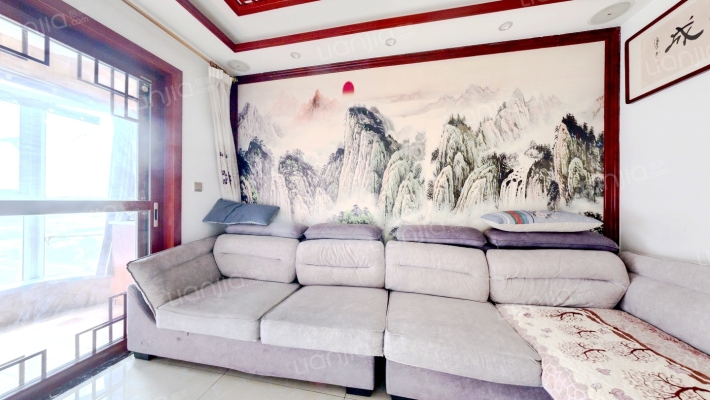 凯旋宫二手房实景图