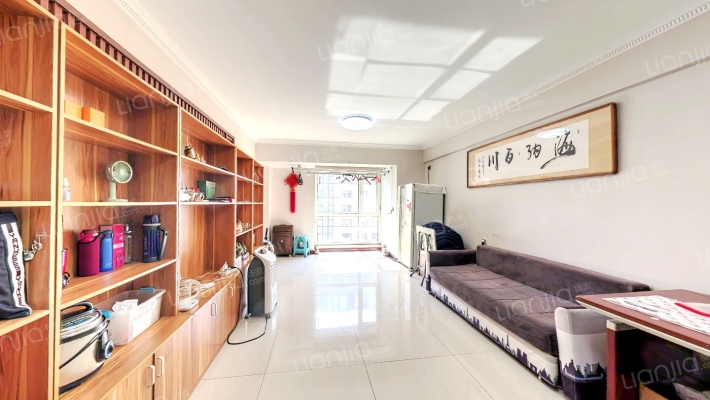 德泰时代广场二手房实景图