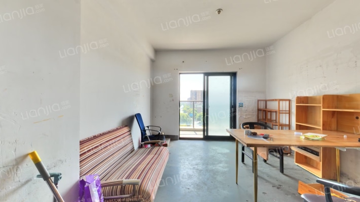 联合格里二手房实景图