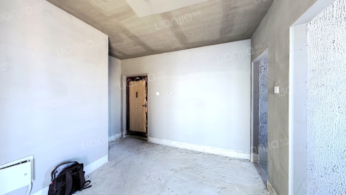 嘉怡丽都二手房实景图