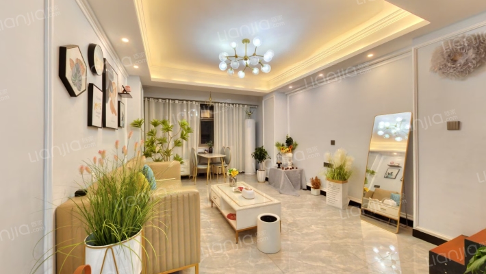 路劲主场双层纪二手房实景图