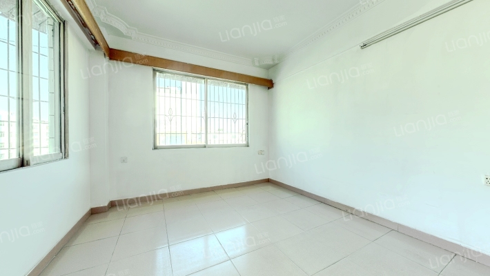 清和大道157号二手房实景图