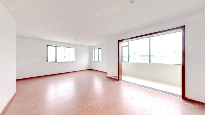 欧洲城凯旋丽都花园二手房实景图