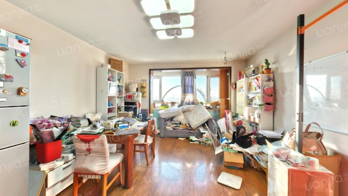 星河城西区二手房实景图