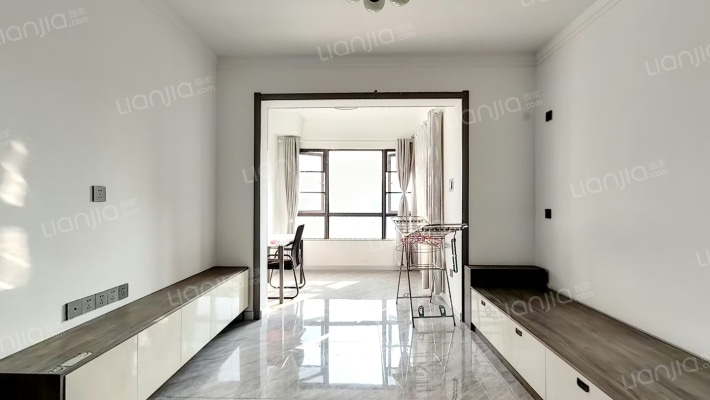 万达大都会•滨江二手房实景图