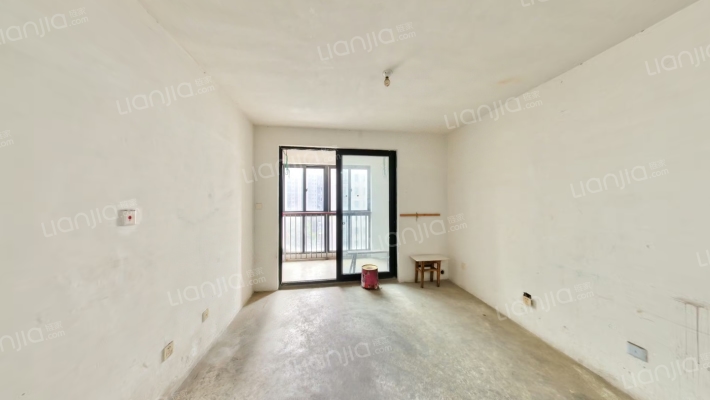 海尚家园东区二手房实景图