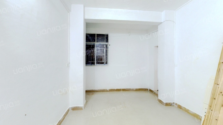 沙和路二手房实景图