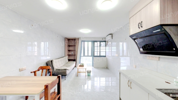 时代广场二手房实景图