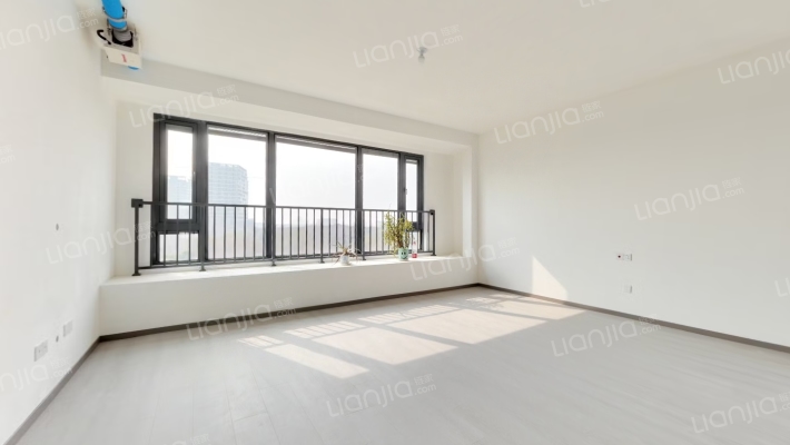 天健·泓悦府二手房实景图