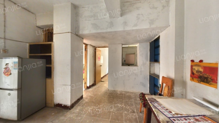 西马路94号二手房实景图