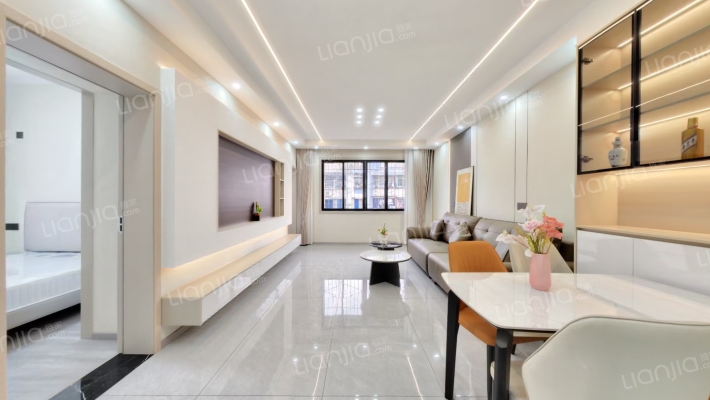 百安商城家属院C区二手房实景图