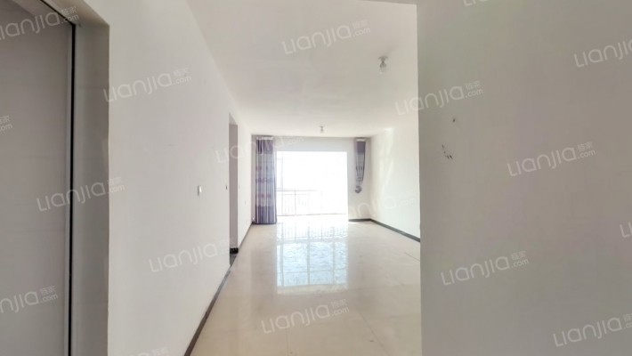 腾龙名都二手房实景图