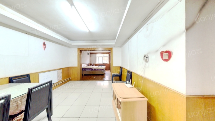 万平里二手房实景图