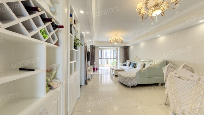 保利罗兰香谷二手房实景图