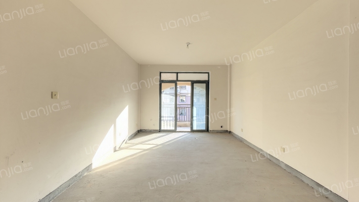 水岸新城二手房实景图