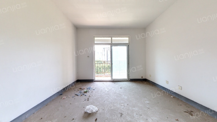 盘龙花园二期二手房实景图