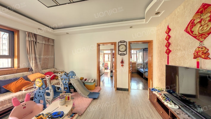 白鸽服装厂宿舍二手房实景图