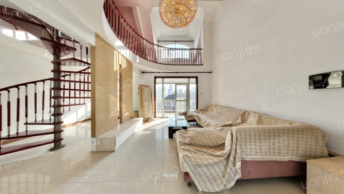 关山春晓二手房实景图