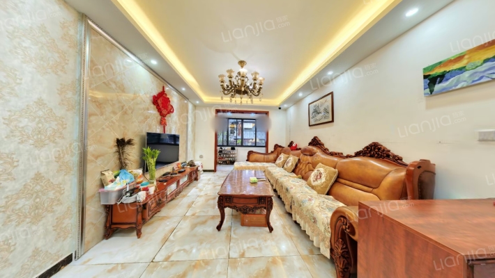 新半边街6号二手房实景图