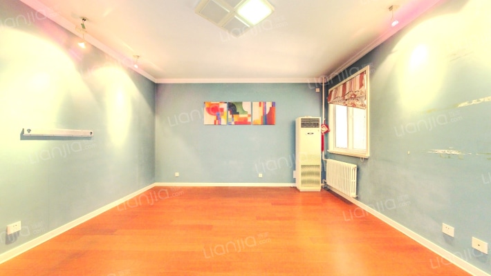 功德小区二手房实景图