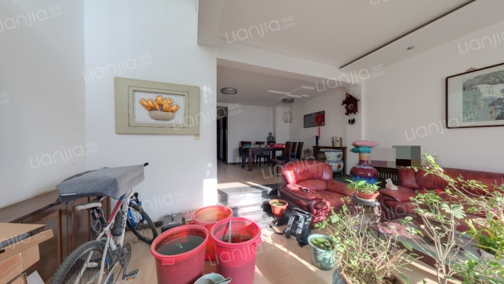 国际花园南区二手房实景图