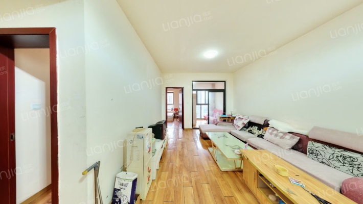 晶宝维吉尼亚二手房实景图