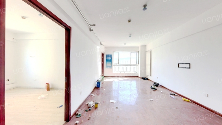 海鸿国际二手房实景图