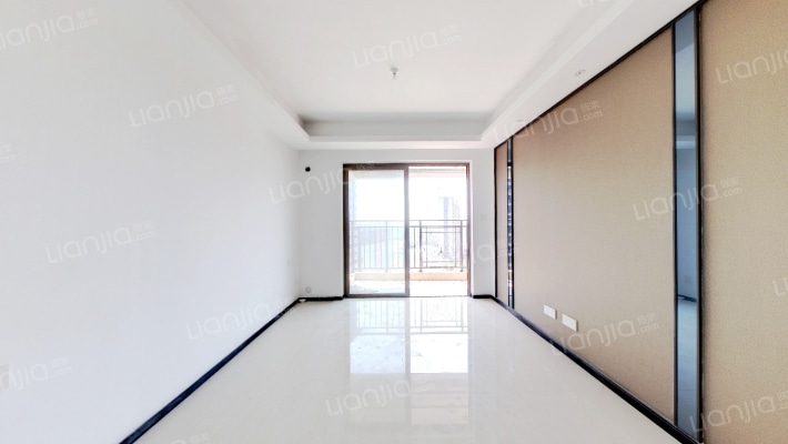 龙光玖誉湖林湖二手房实景图