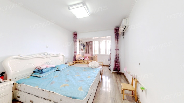 燕语华庭二手房实景图